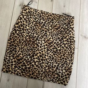 Leopard print Bodycon skirt